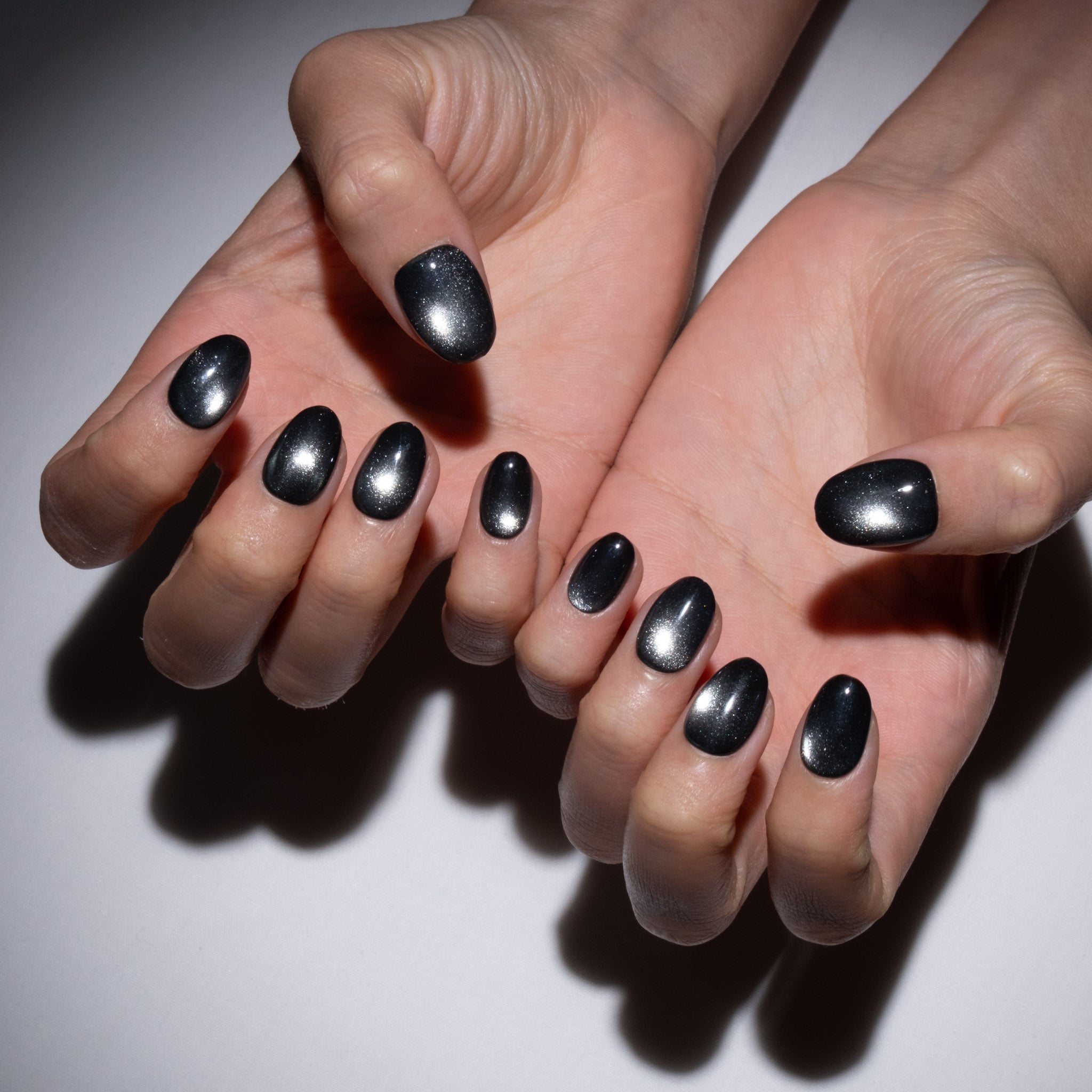 Classic Black Press On Nails