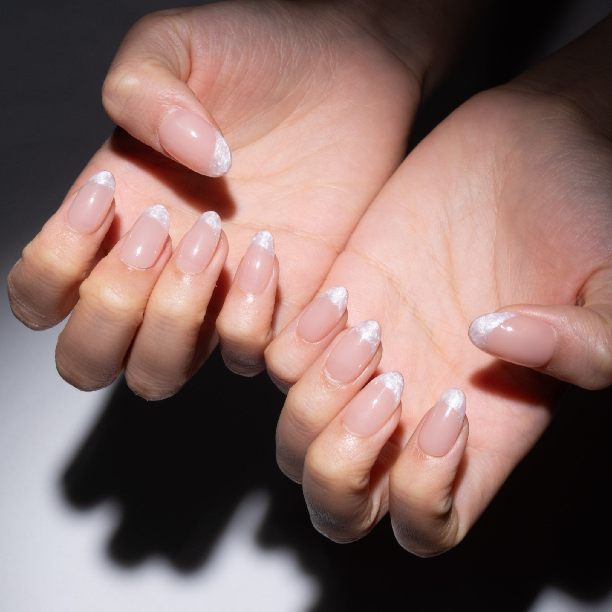 Round Short Press On Nails Classic
