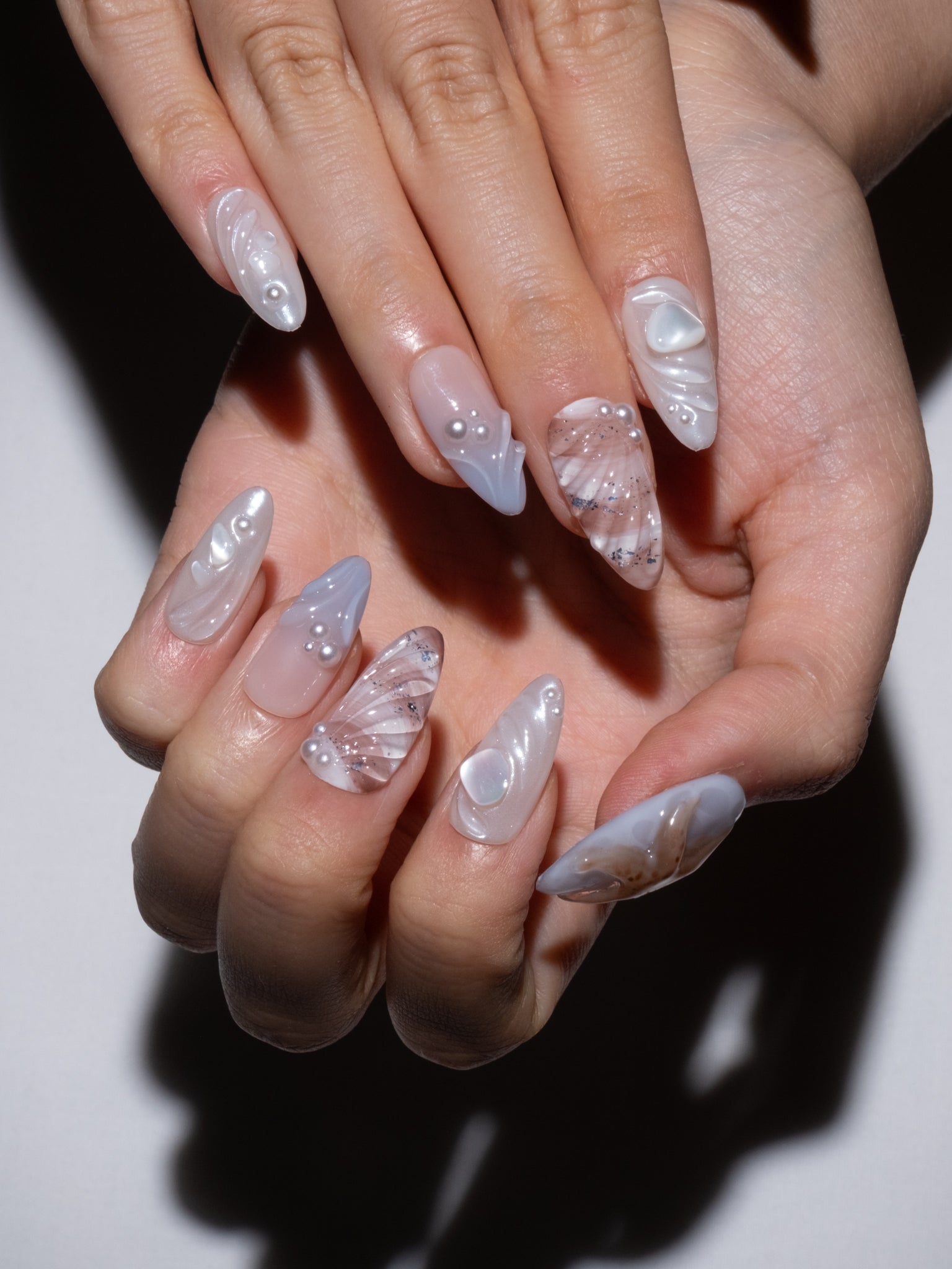 wave swirls press on nails