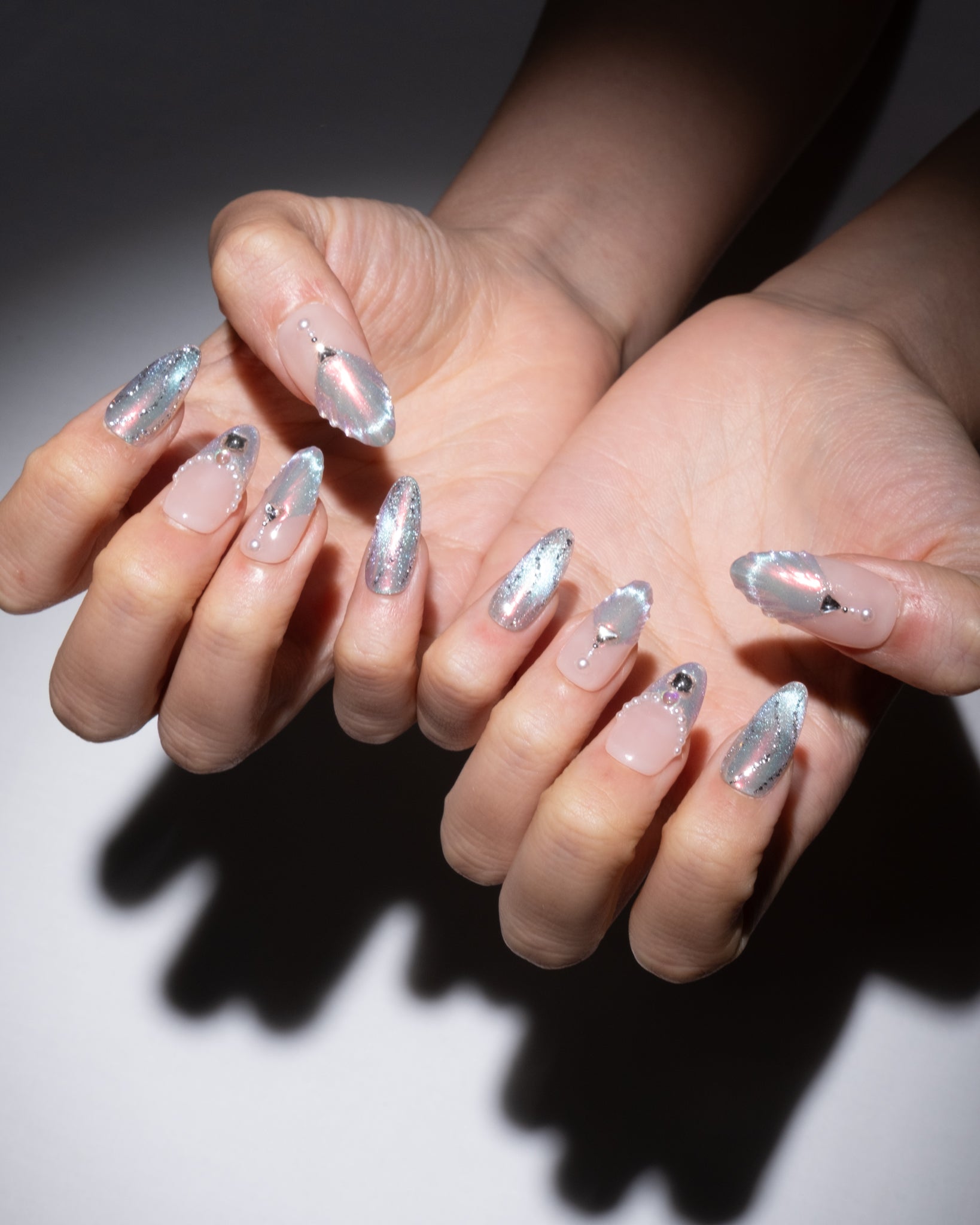 glitter french tip